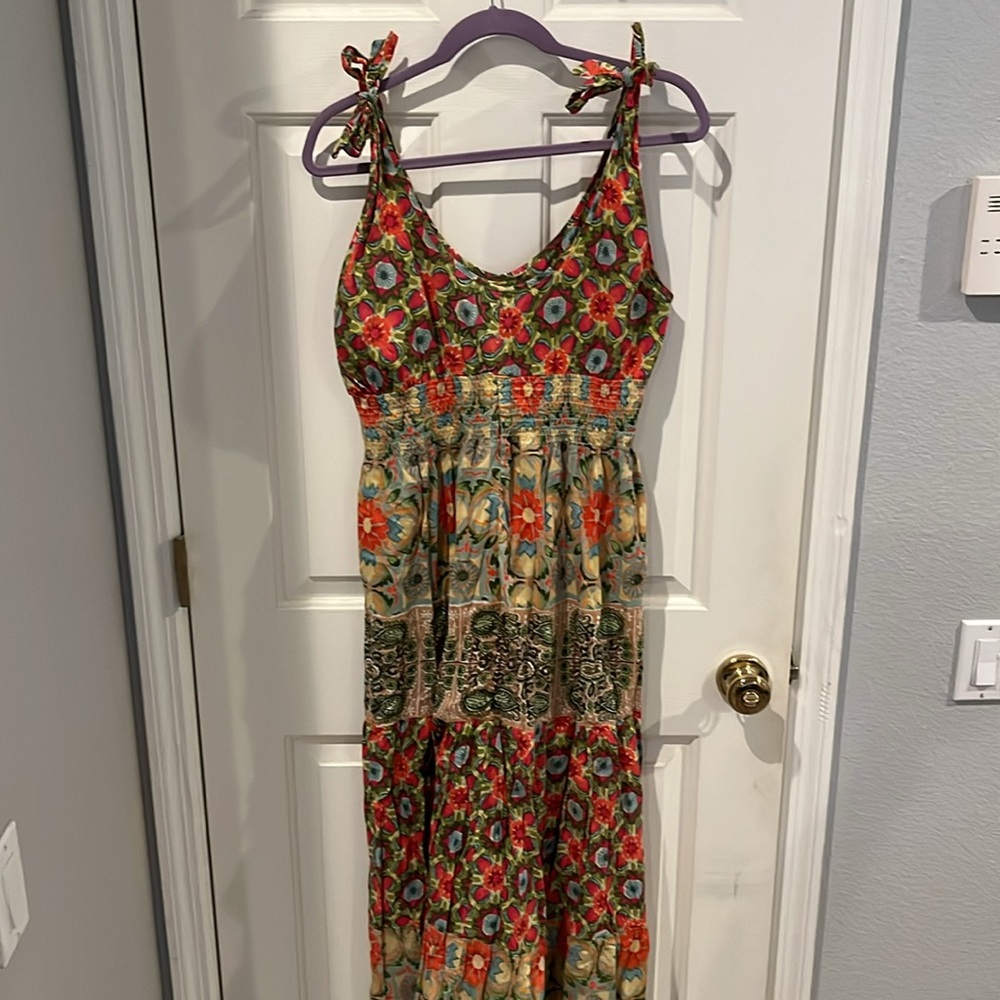 Angie, large sundress - Picture 3 of 7